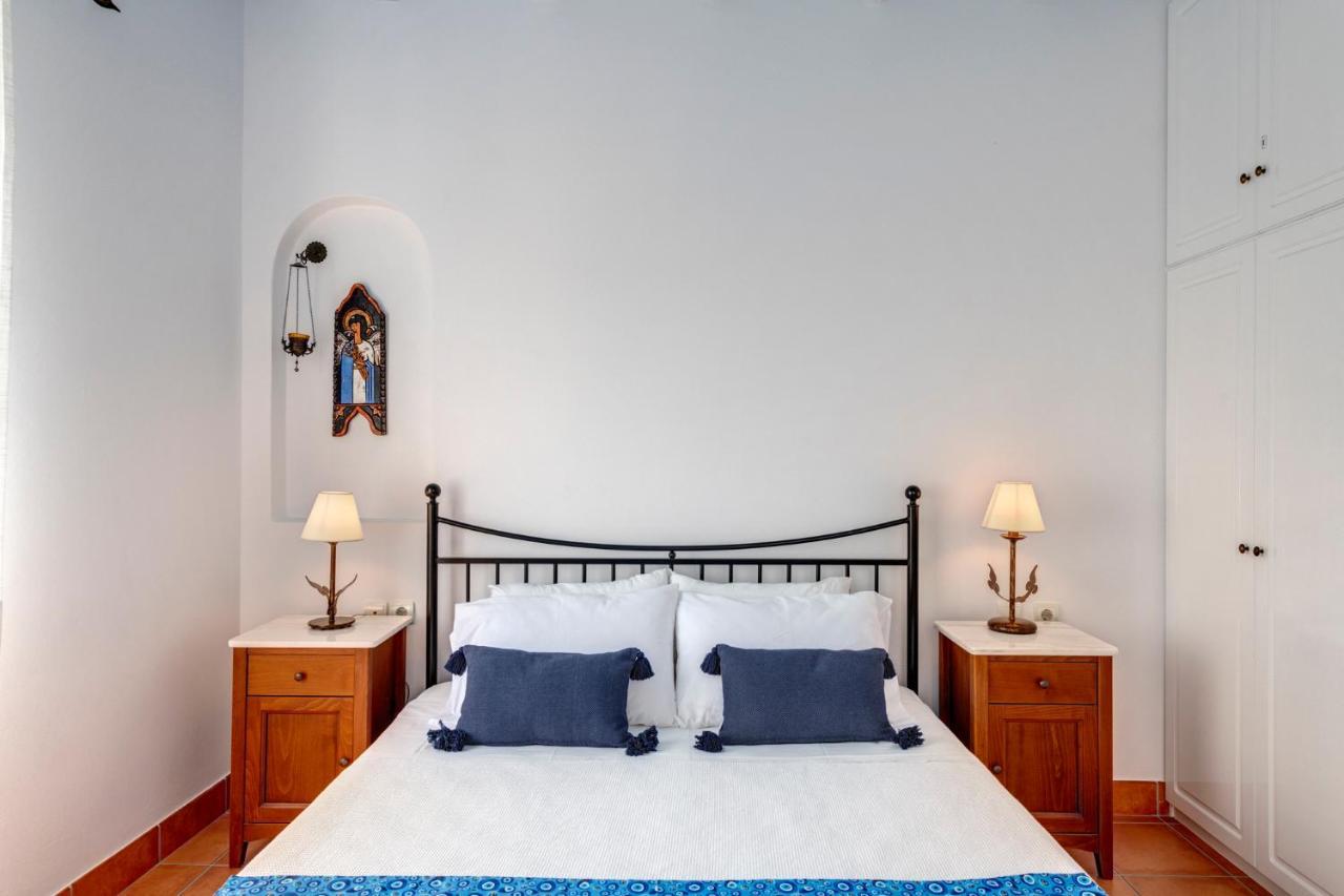 Cycladic Aura - Traditional Holiday Cottage Finikas  Exterior photo